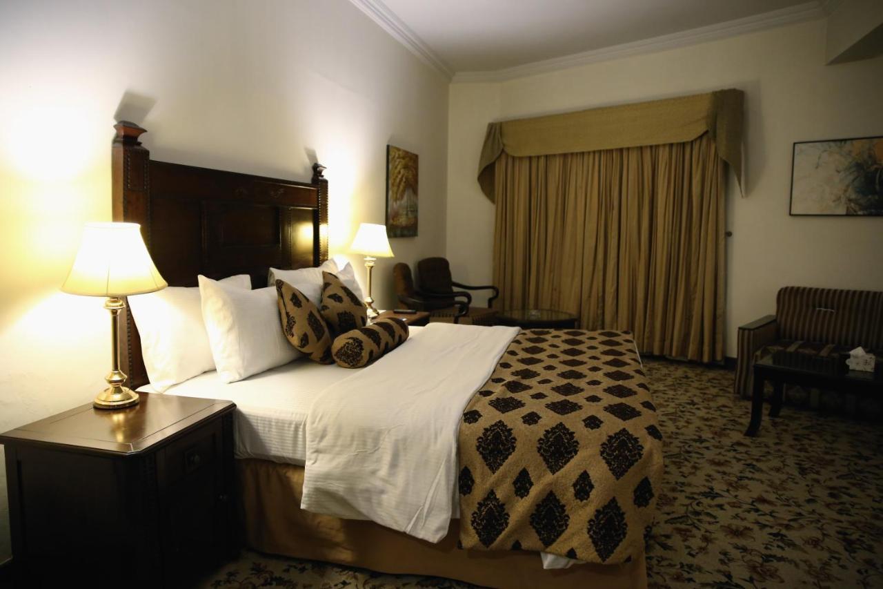 Hotel Hillview Islamabad Luaran gambar